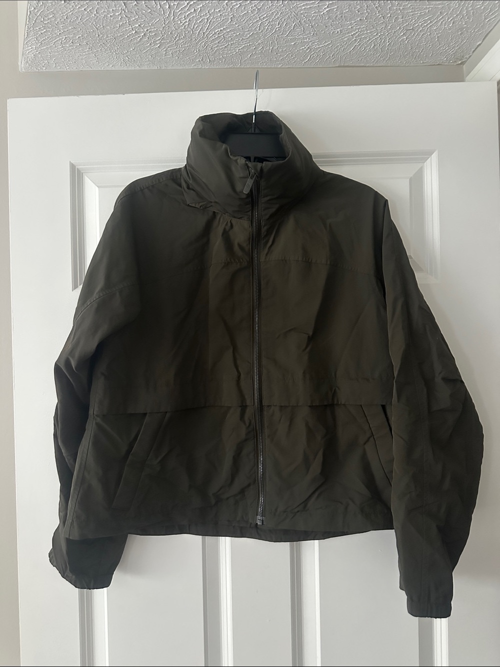 lululemon athletica Olive Green Lightweight Zip Jacket with Hood